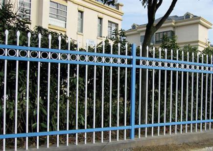 静电喷涂锌钢护栏