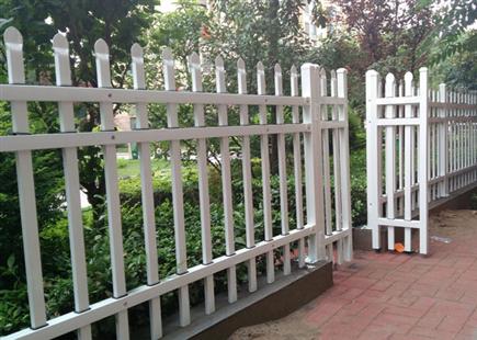 静电喷涂锌钢护栏